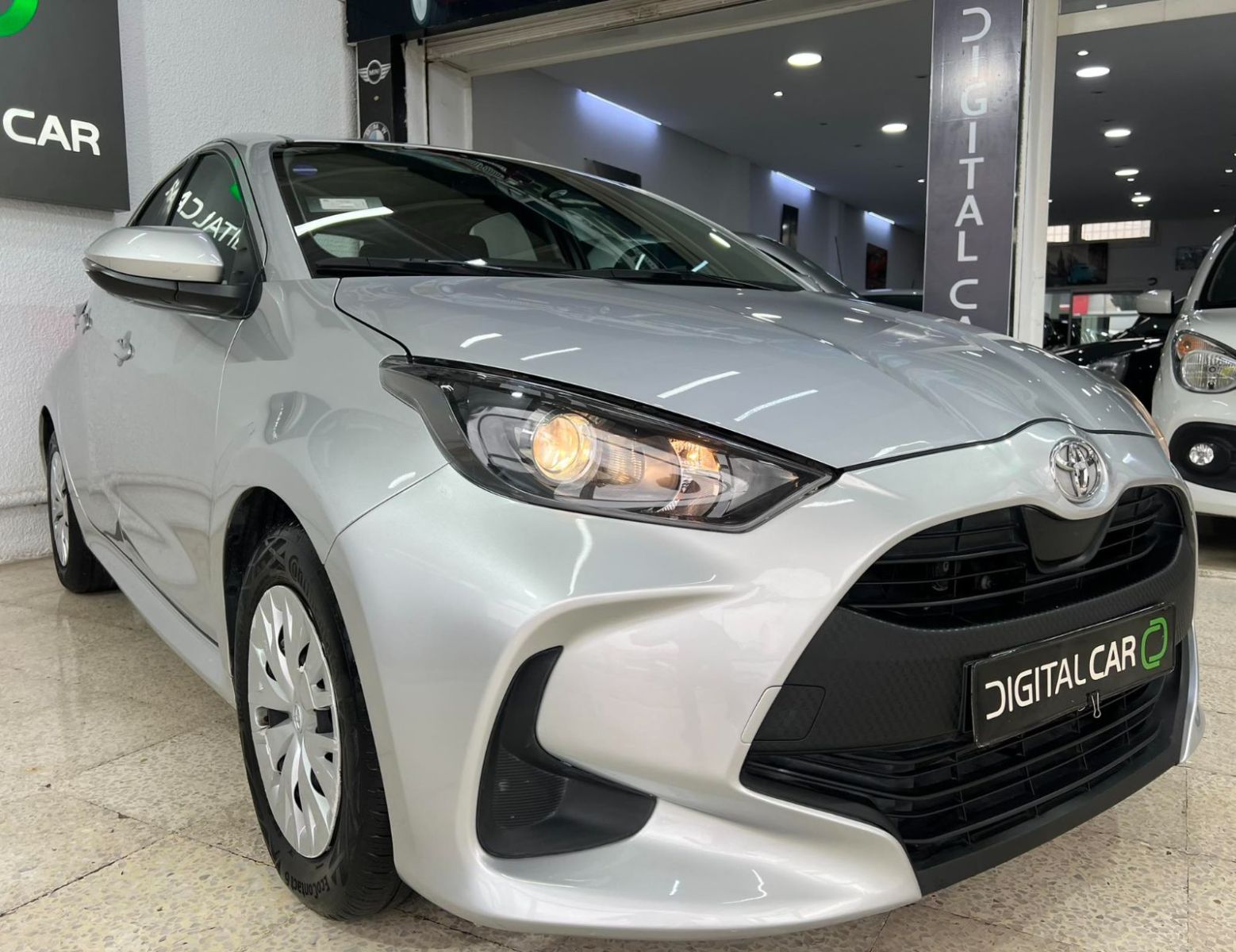 Toyota Yaris à Ben Arous - Photo 4