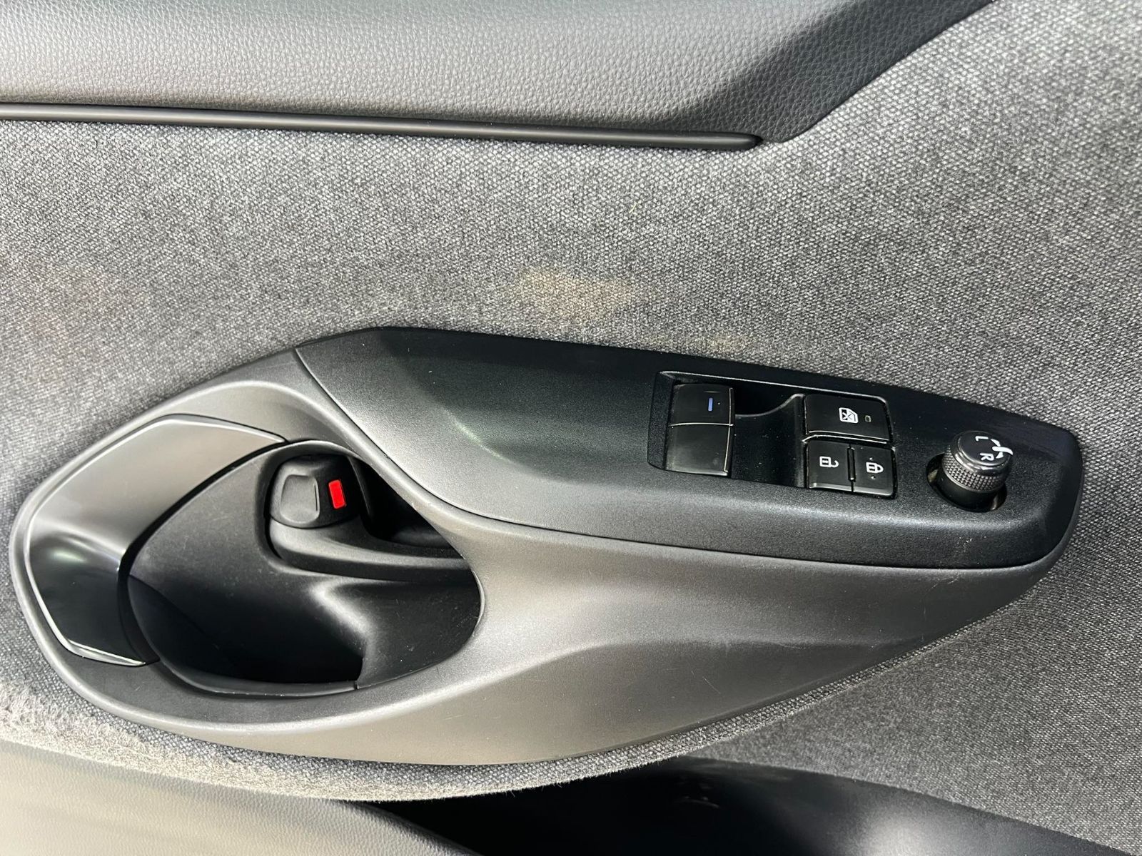 Toyota Yaris à Ben Arous - Photo 29