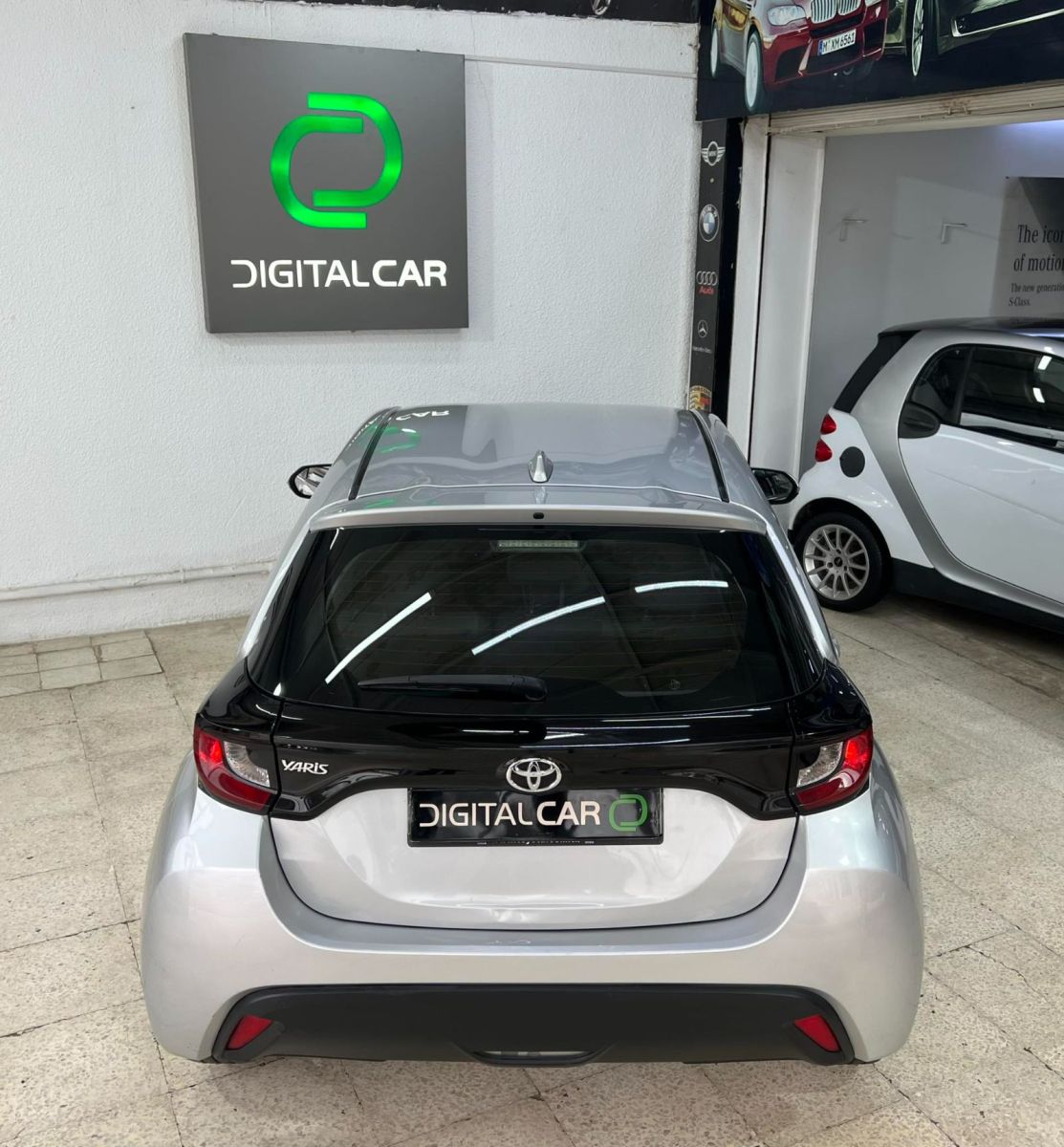Toyota Yaris à Ben Arous - Photo 13