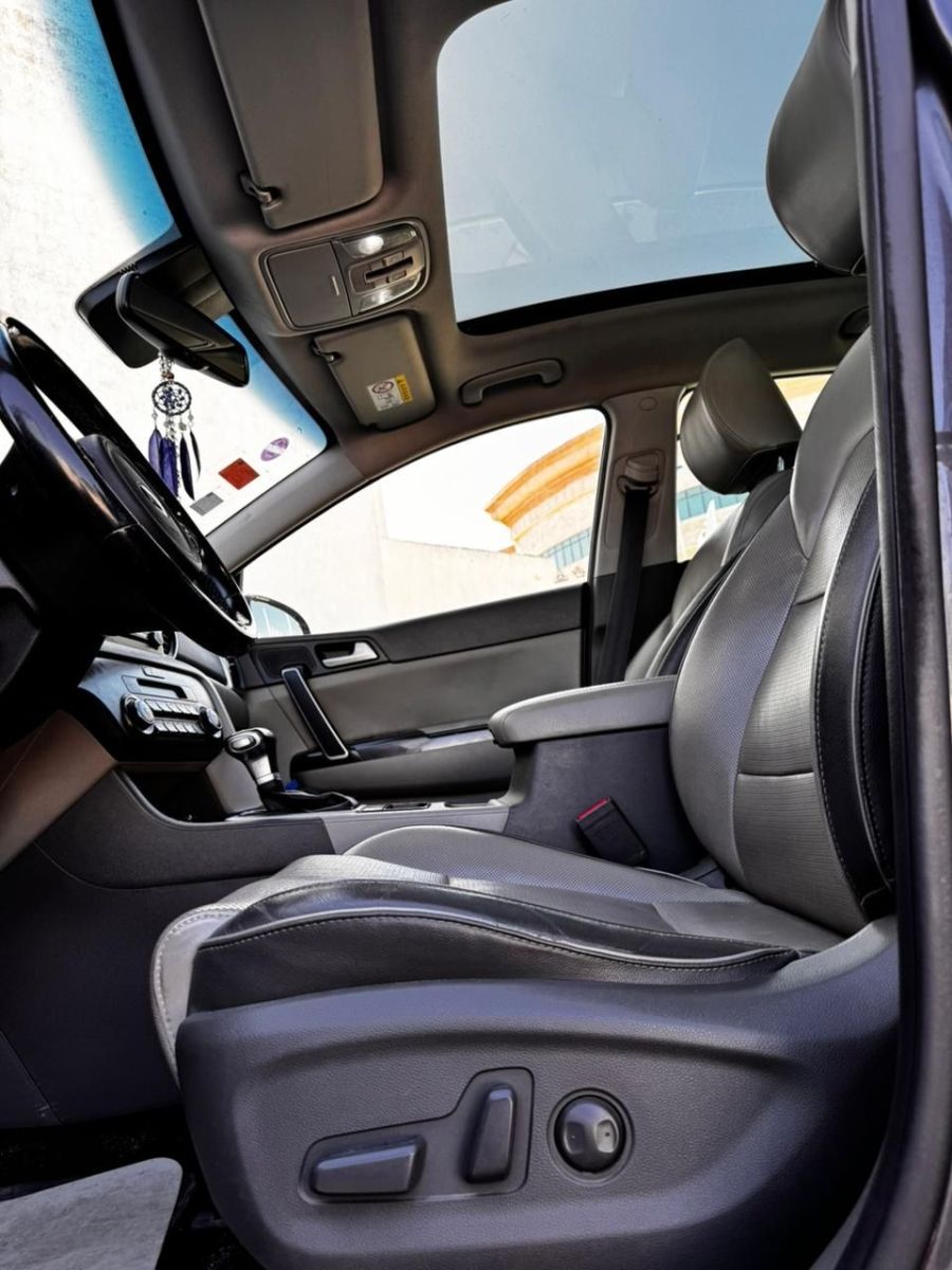 KIA Sportage à Tunis - Photo 3