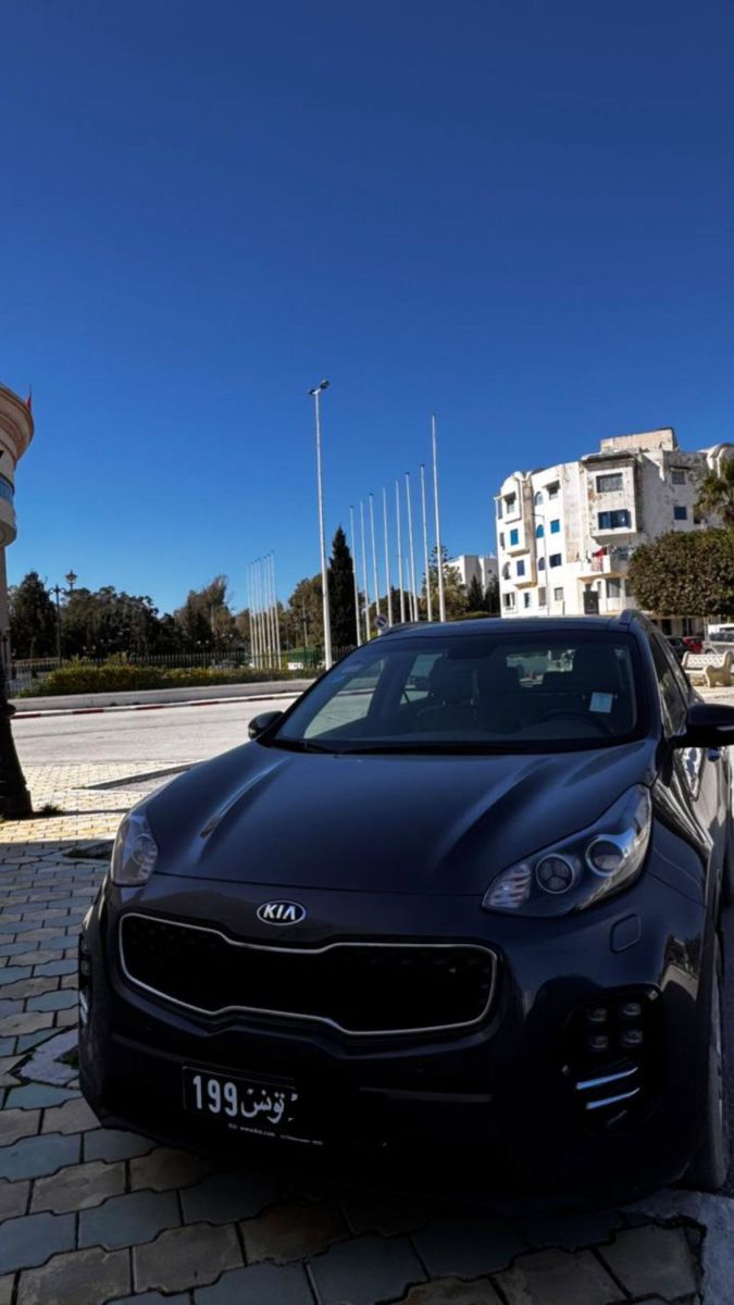 KIA Sportage à Tunis - Photo 1