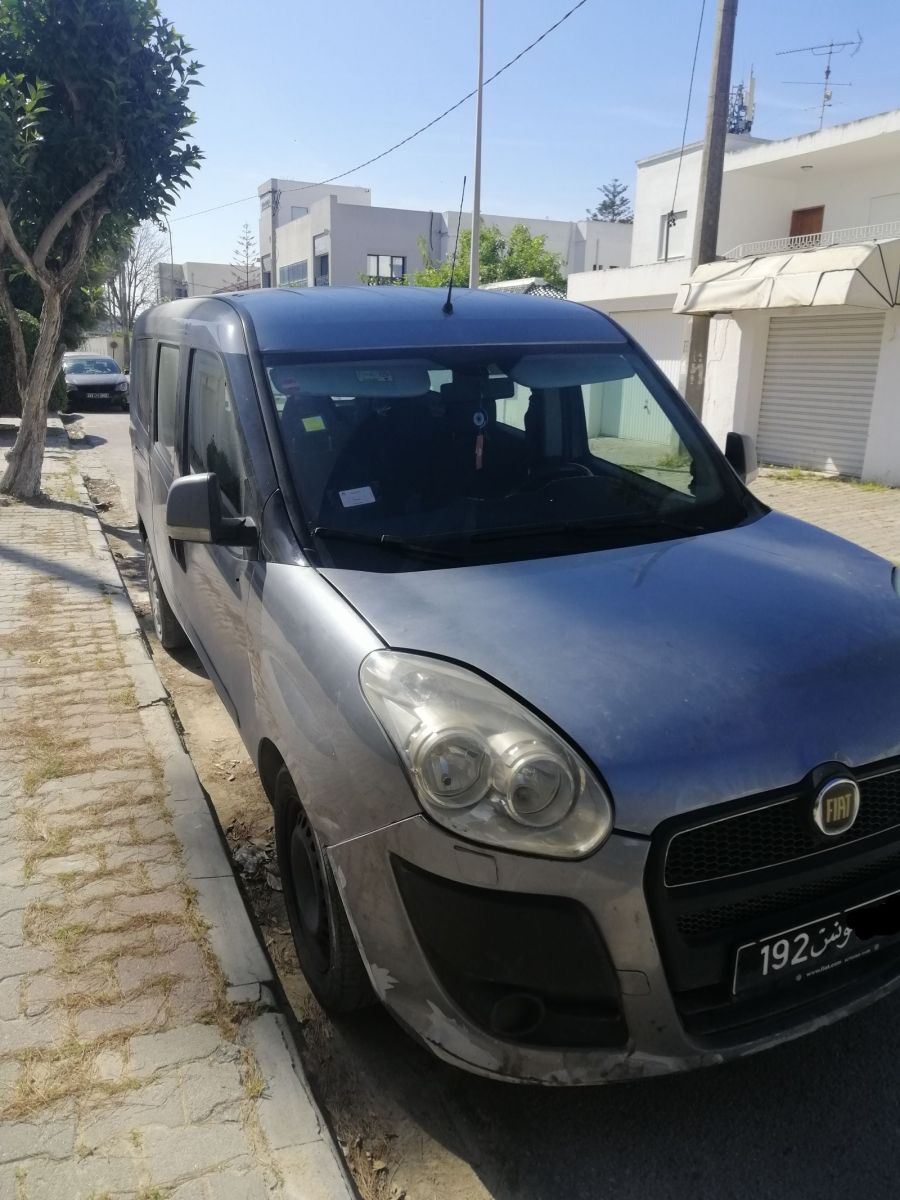 Fiat Doblo à Tunis - Photo 1