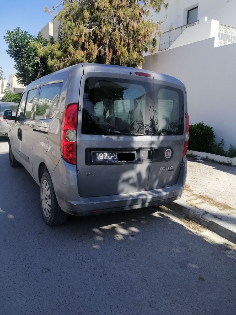 Fiat Doblo à Tunis - Photo 2