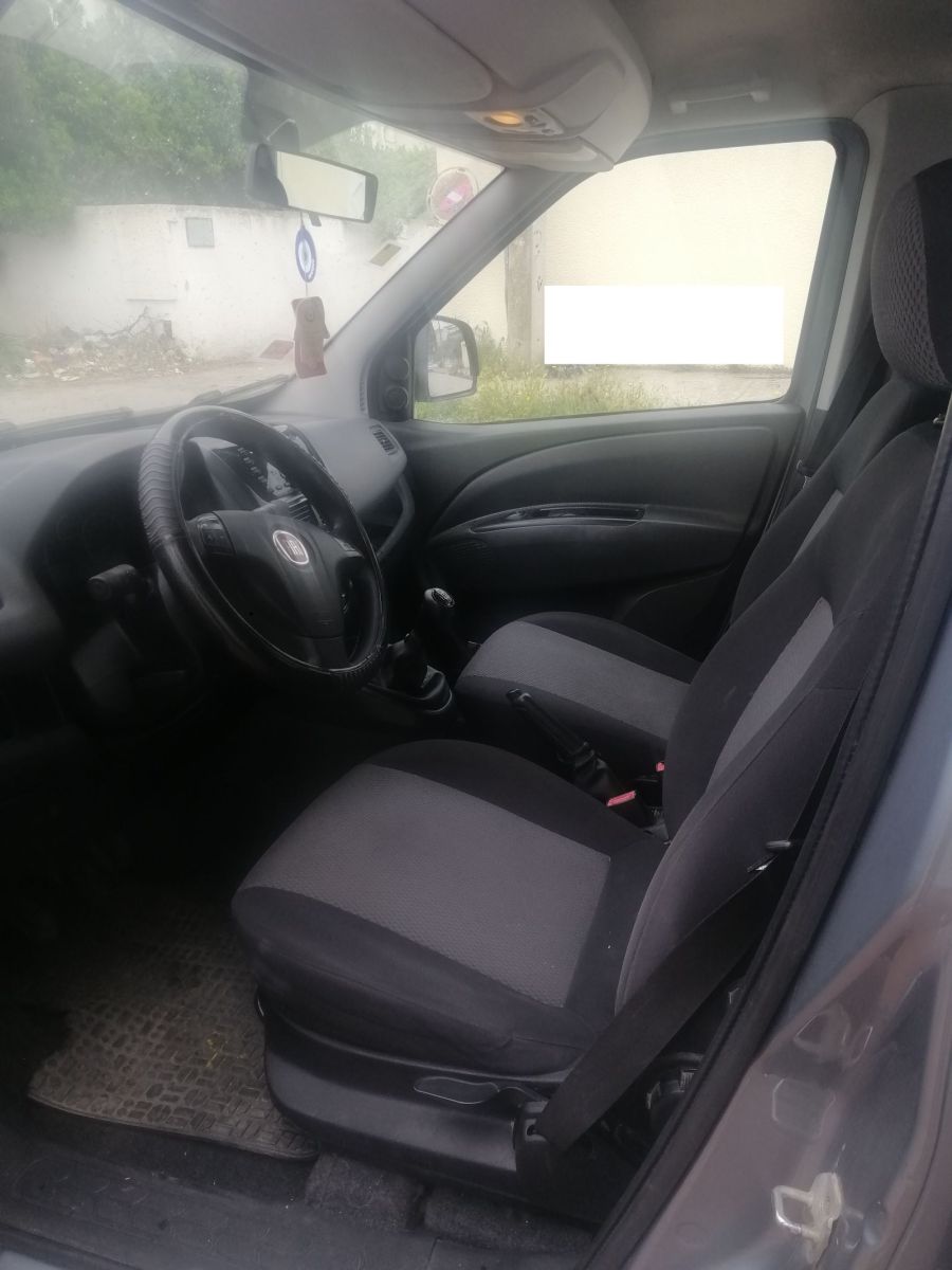 Fiat Doblo à Tunis - Photo 3