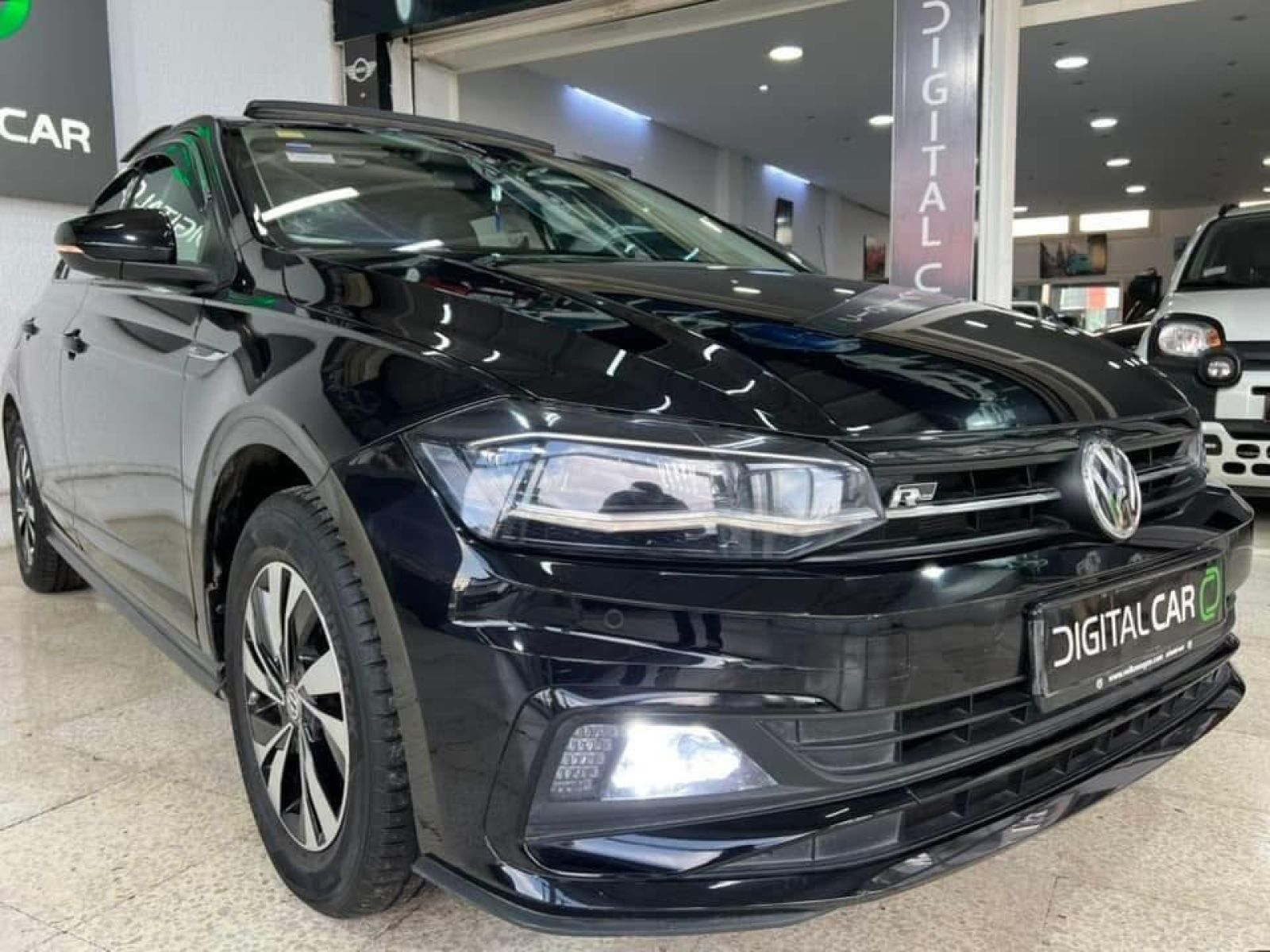 Volkswagen Polo à Tunis - Photo 8