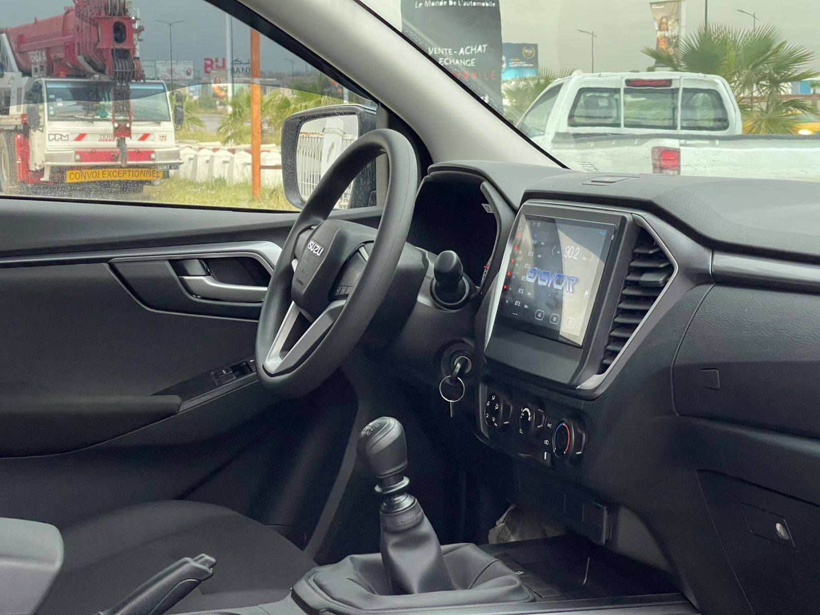 Isuzu D-Max Simple Cabine à Ben Arous - Photo 9