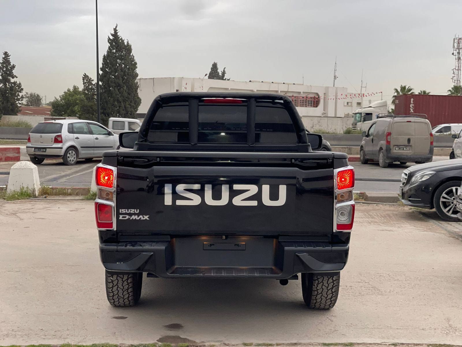 Isuzu D-Max Simple Cabine à Ben Arous - Photo 10