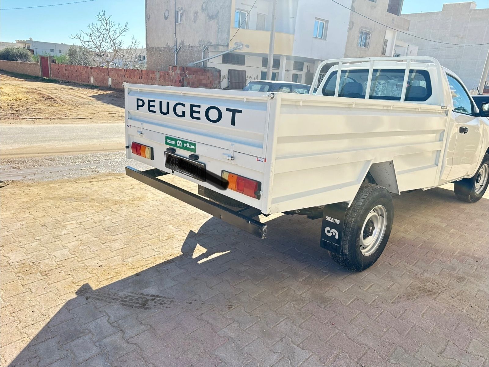 Peugeot Landtrek Simple Cabine Benne tôle pliée à Ben Arous - Photo 2