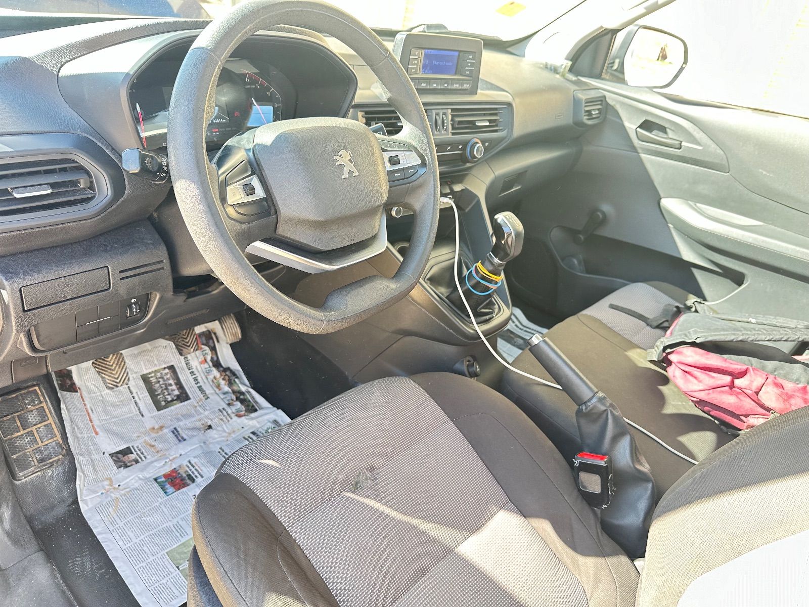 Peugeot Landtrek Simple Cabine Benne tôle pliée à Ben Arous - Photo 4