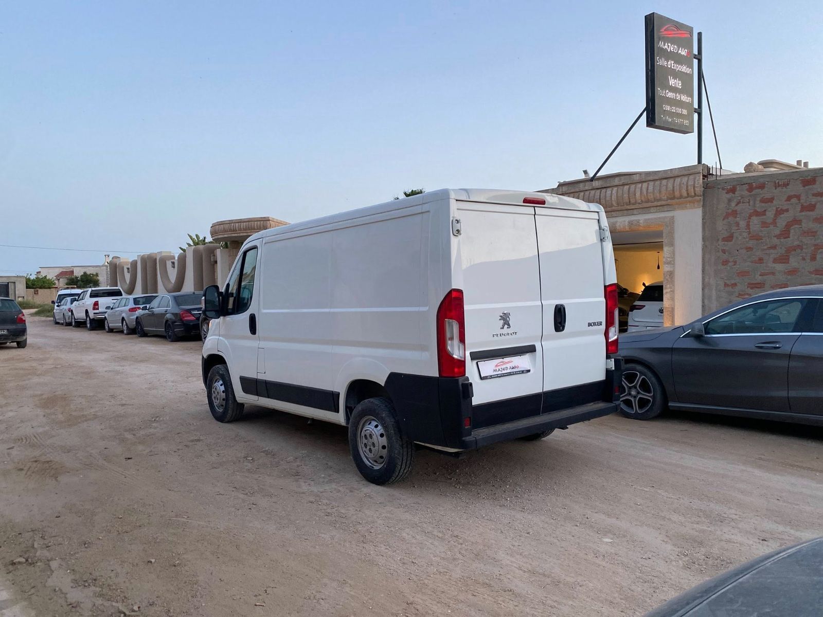 Peugeot Boxer Fourgon à Tunis - Photo 8