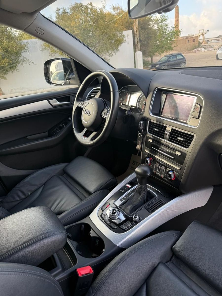 Audi Q5 S-line à Nabeul - Photo 15