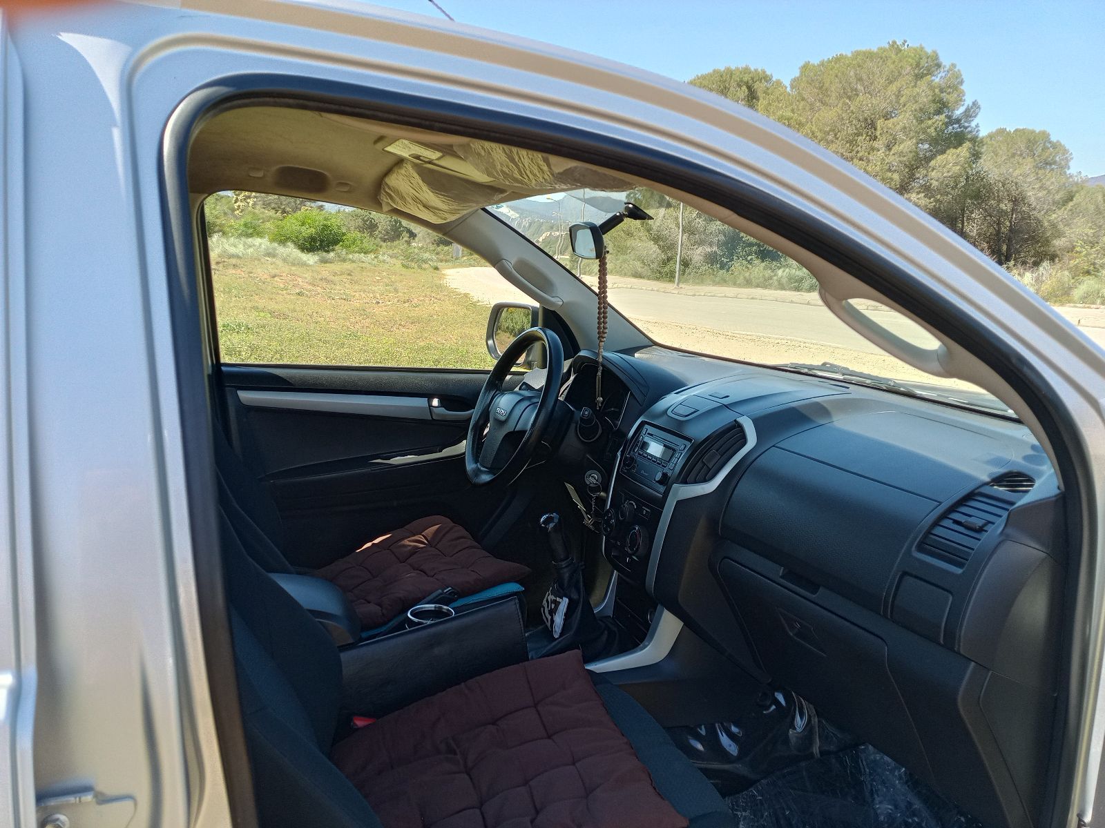 Isuzu D-Max Double Cabine à Ben Arous - Photo 4