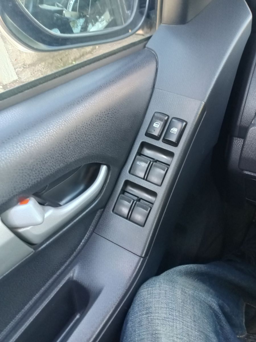 Isuzu D-Max Double Cabine à Ben Arous - Photo 7