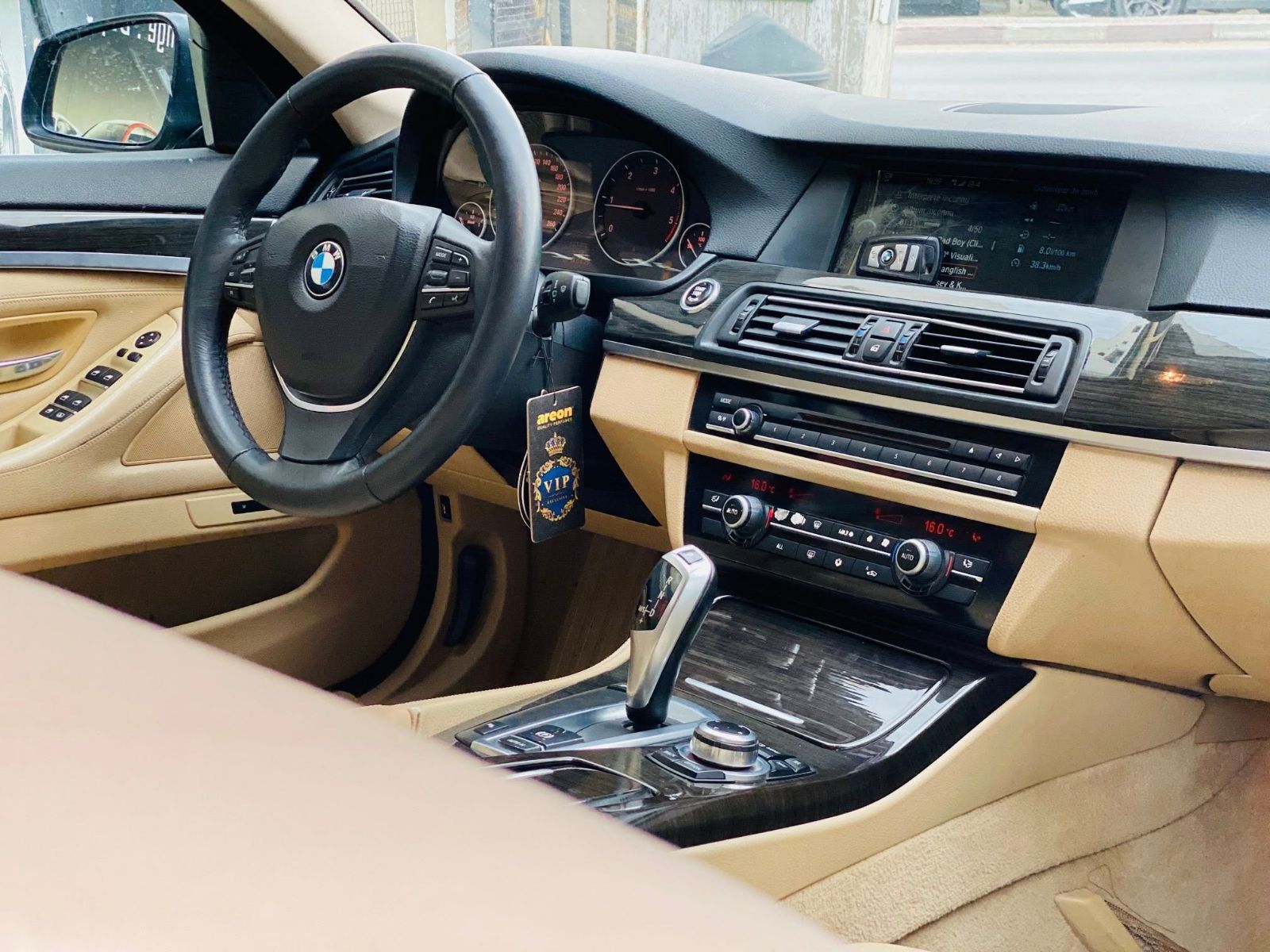 BMW Série 5 à Ariana - Photo 8