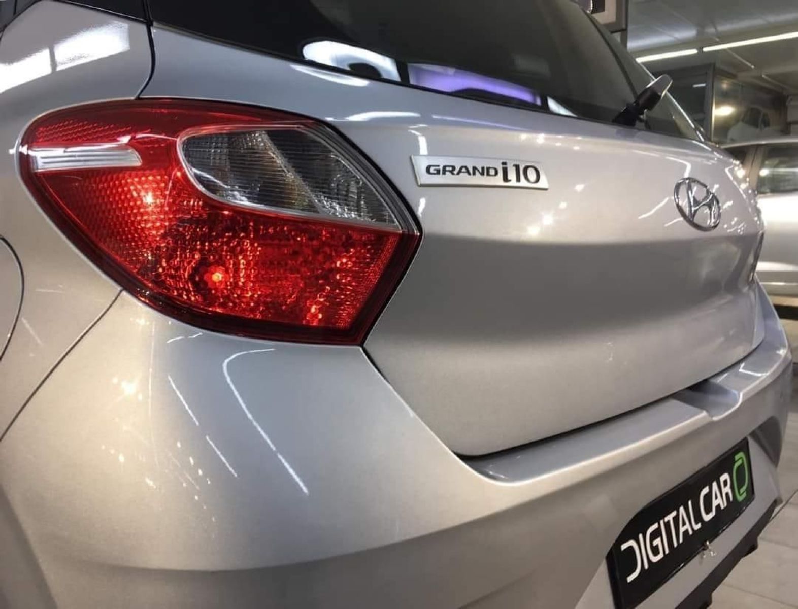 Hyundai Grand i10 à Tunis - Photo 10
