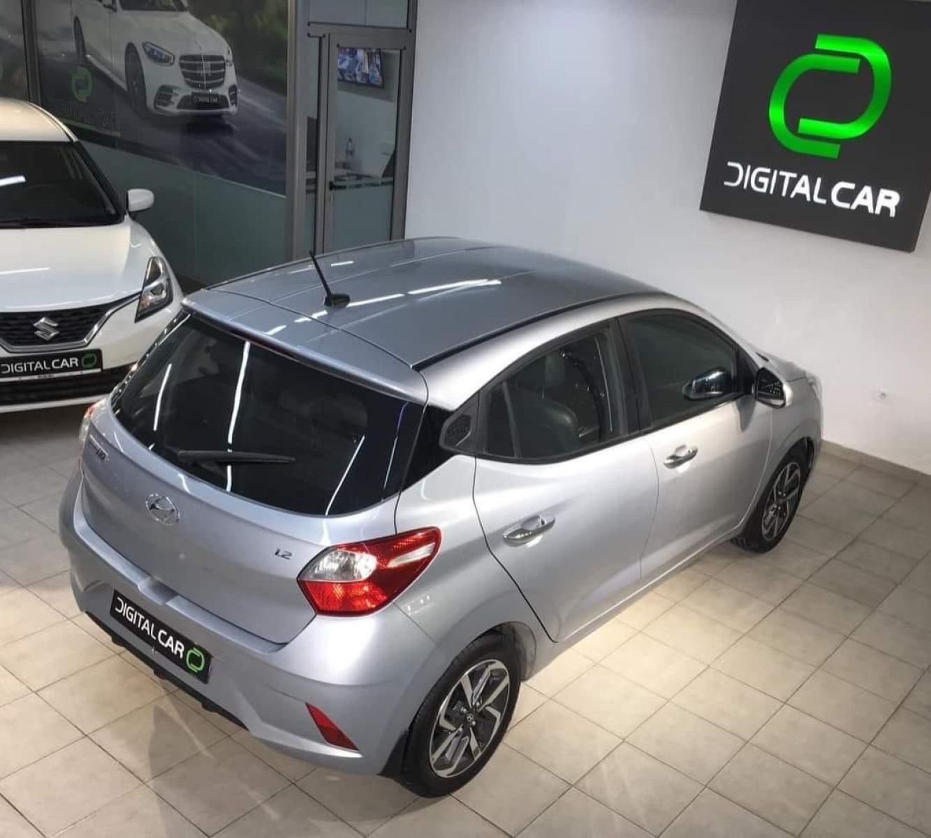 Hyundai Grand i10 à Tunis - Photo 12