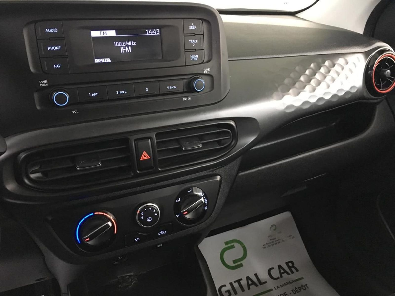 Hyundai Grand i10 à Tunis - Photo 15
