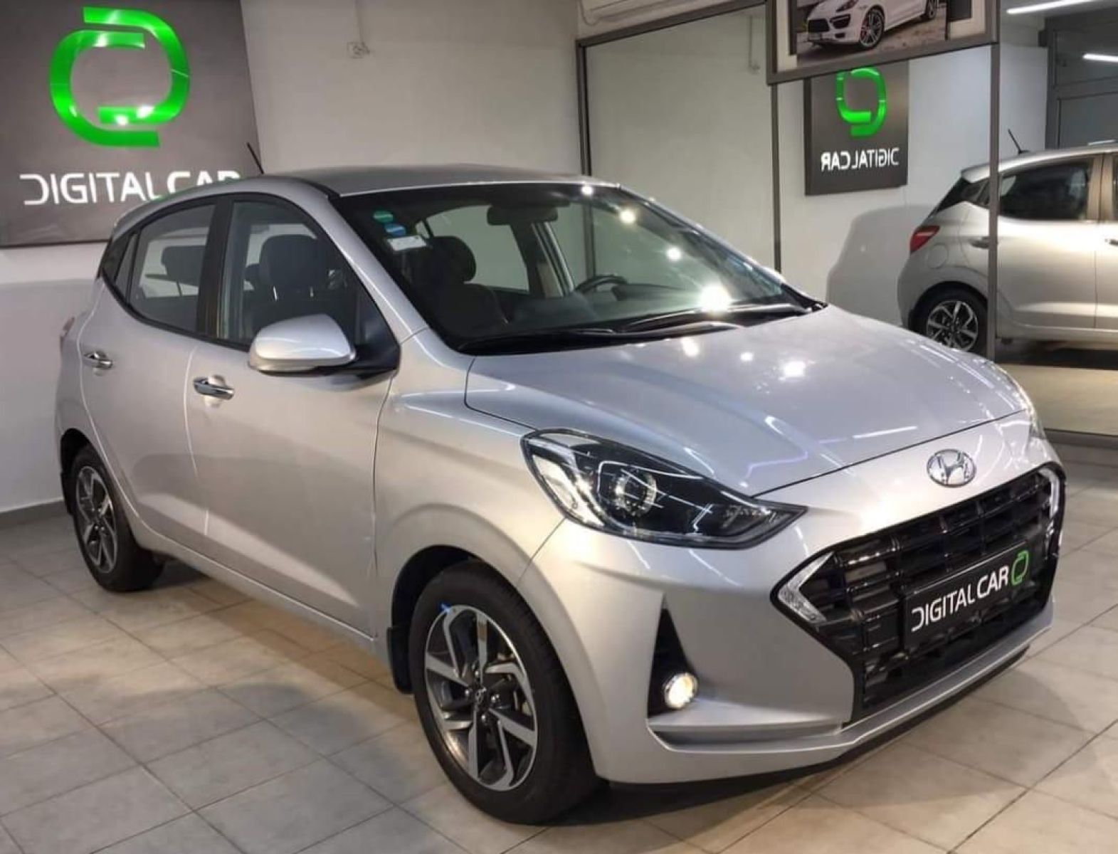 Hyundai Grand i10 à Tunis - Photo 1