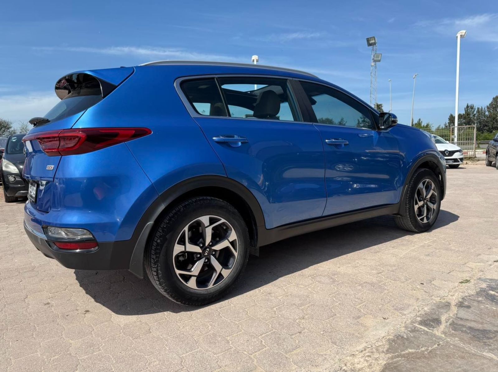 KIA Sportage à Tunis - Photo 5