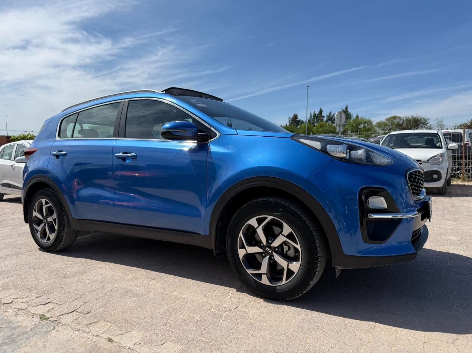 KIA Sportage à Tunis - Photo 3