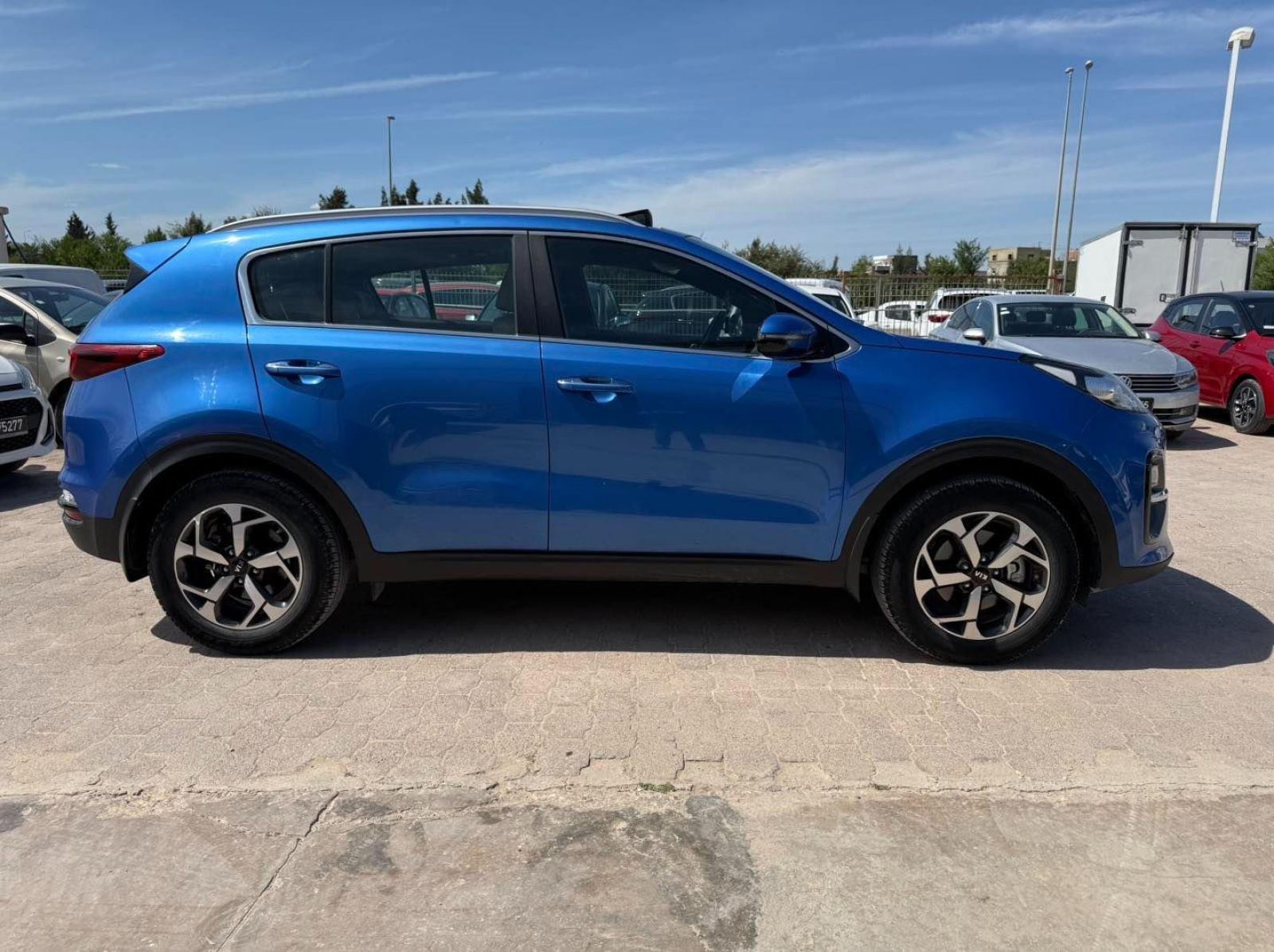 KIA Sportage à Tunis - Photo 4