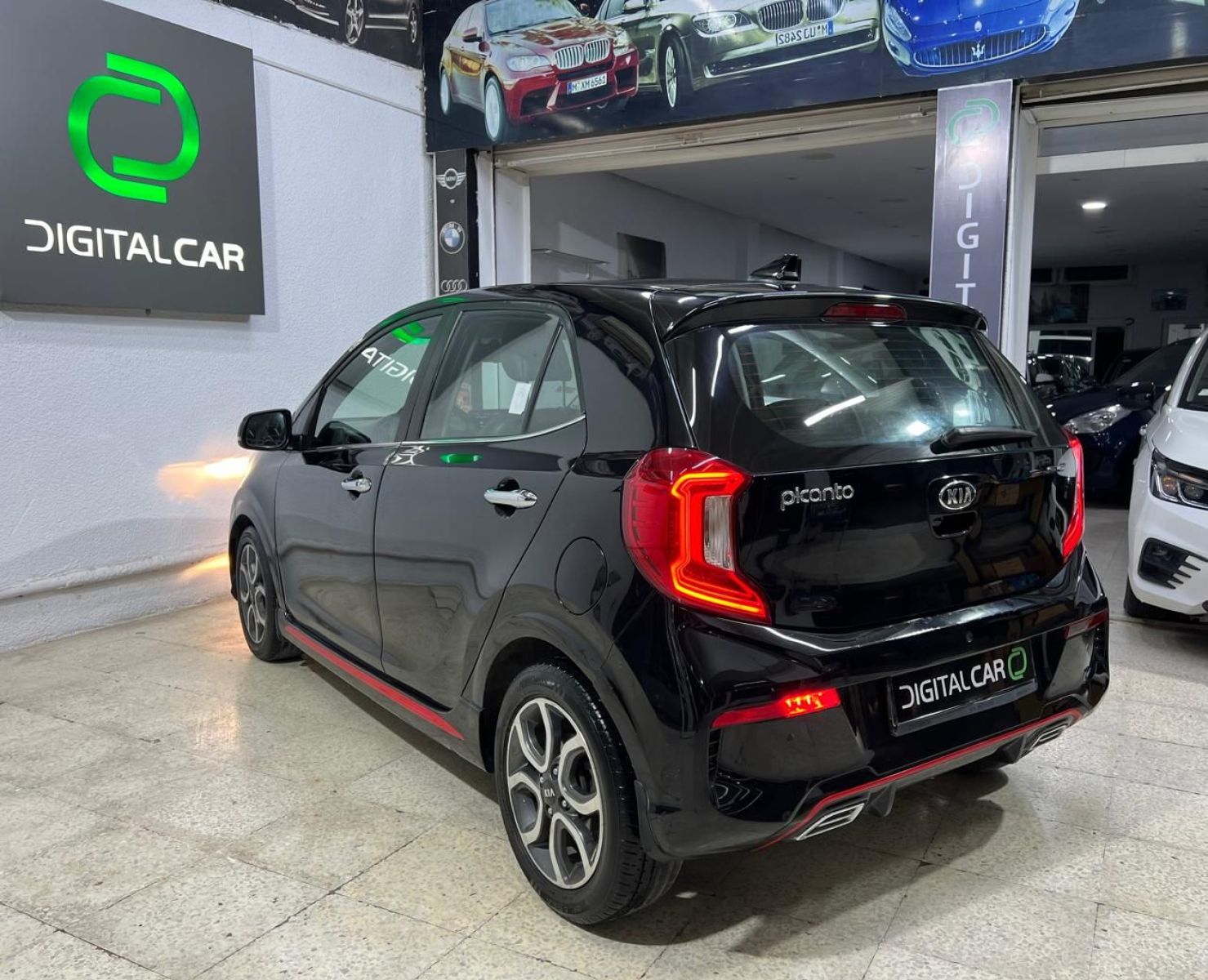 KIA Picanto GT-Line à Tunis - Photo 10