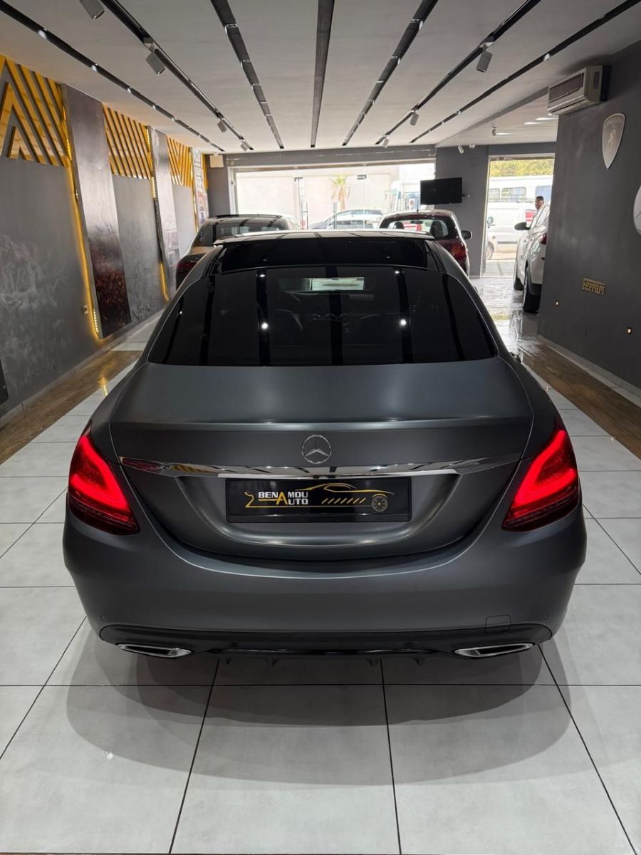 Mercedes-Benz Classe C AMG + à Sfax - Photo 3