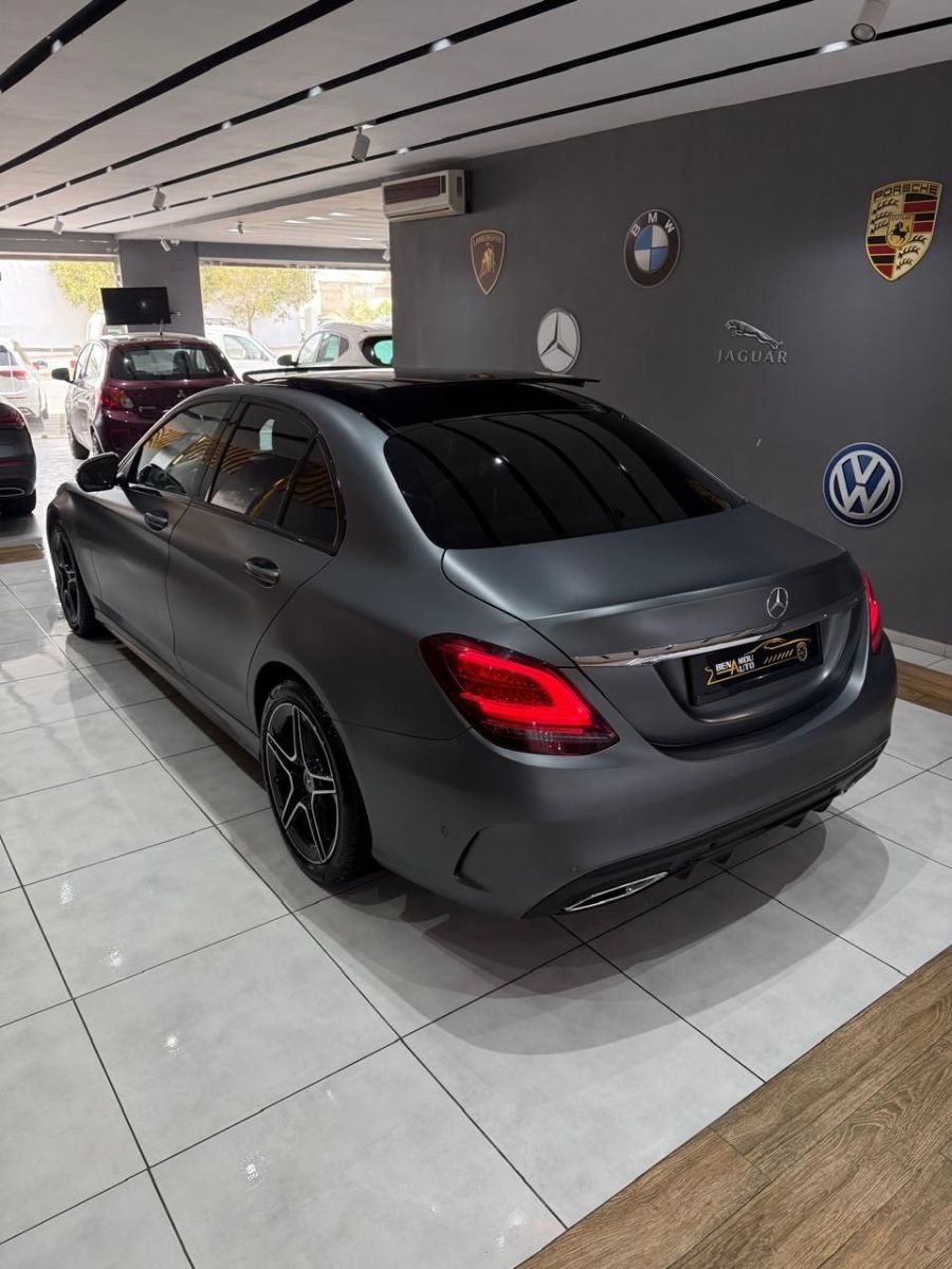 Mercedes-Benz Classe C AMG + à Sfax - Photo 4