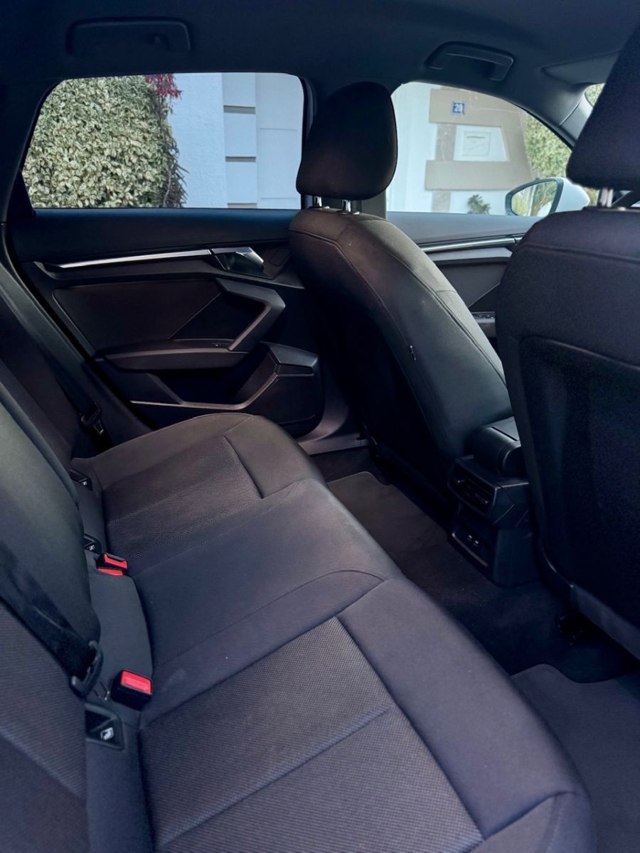 Audi A3 Sportback 1.5 à Tunis - Photo 13