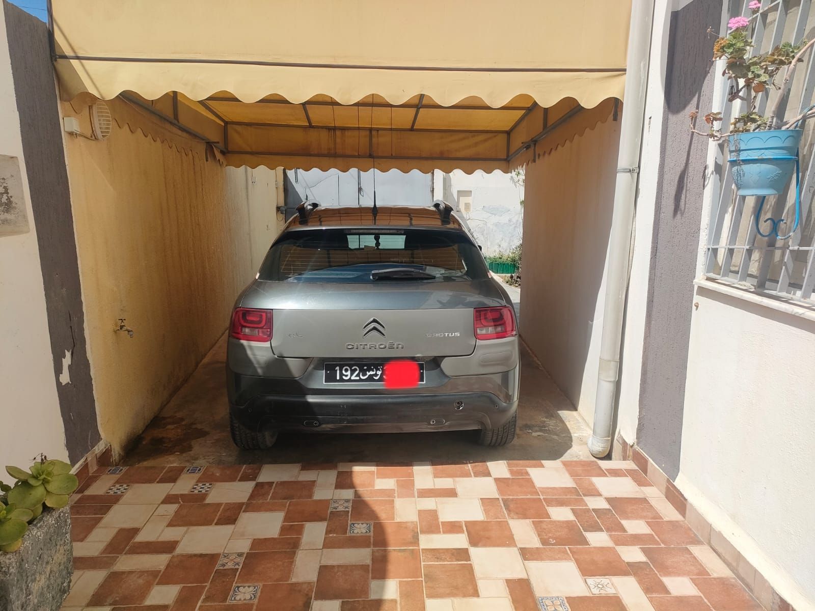 Titre non disponible à Tunisie - Photo 8