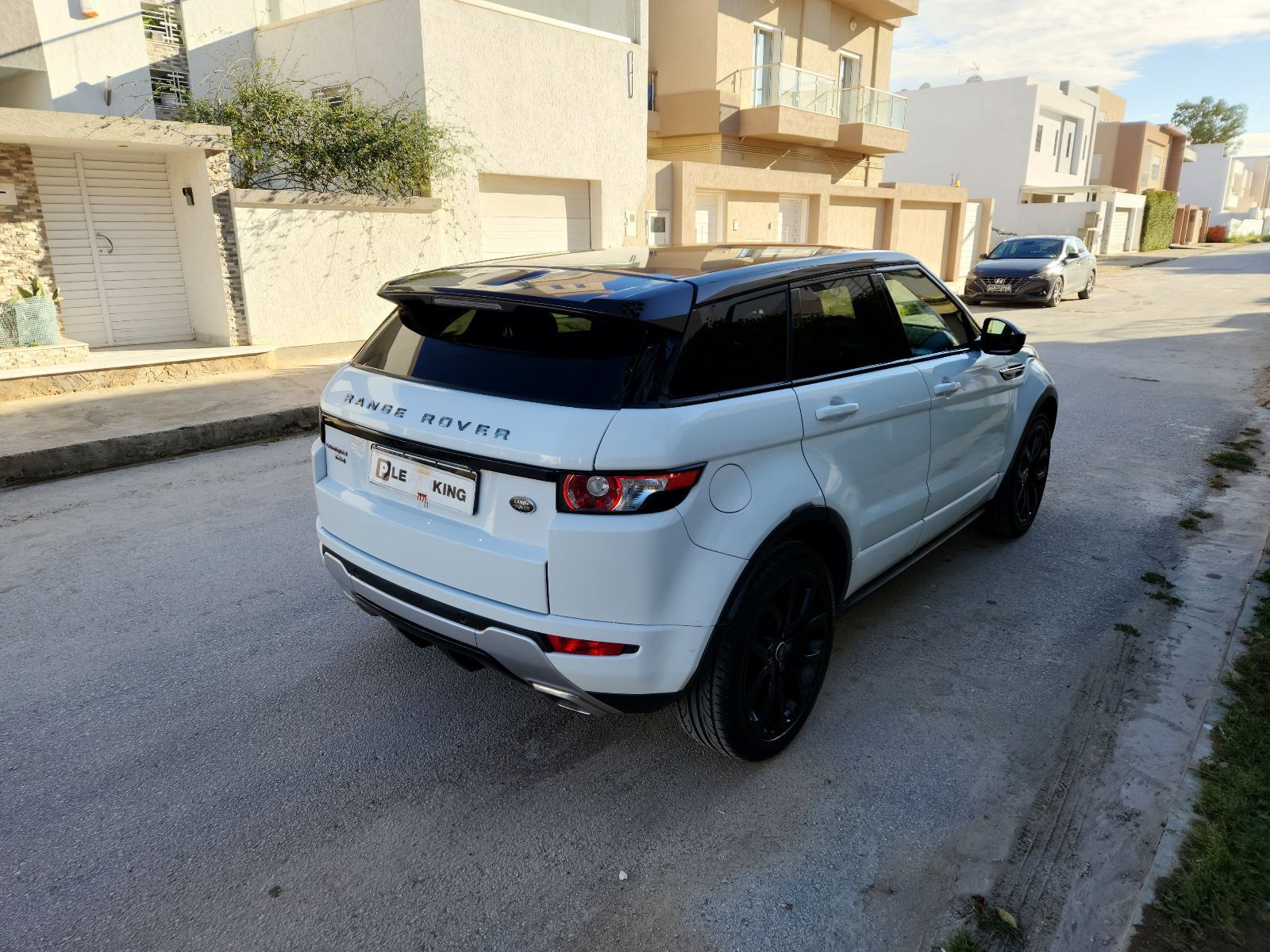 Land Rover Range Rover Evoque Dynamic SE à Tunis - Photo 3