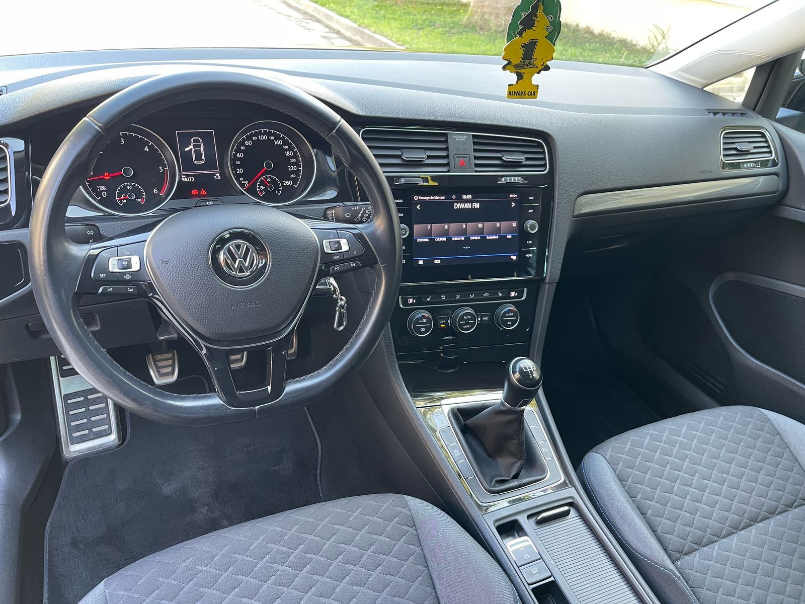 Volkswagen Golf 7 Join à Ariana - Photo 12