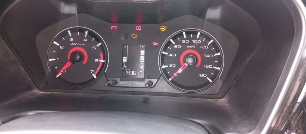 Mahindra KUV 100 K8 à Sfax - Photo 17
