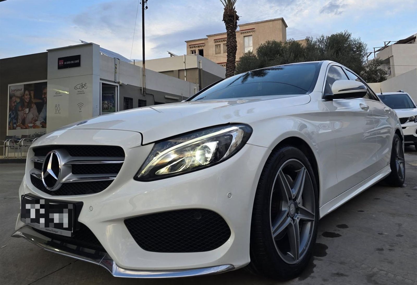 Mercedes-Benz Classe C à Ben Arous - Photo 5