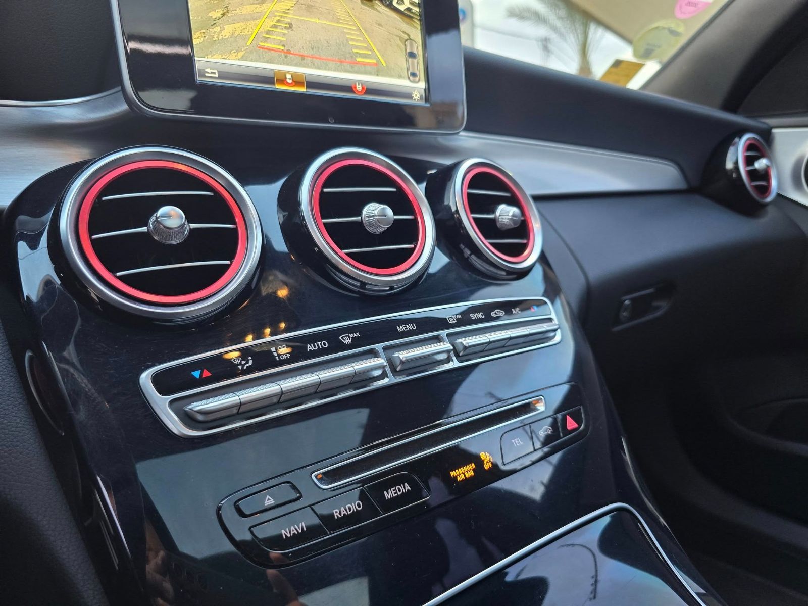 Mercedes-Benz Classe C à Ben Arous - Photo 8