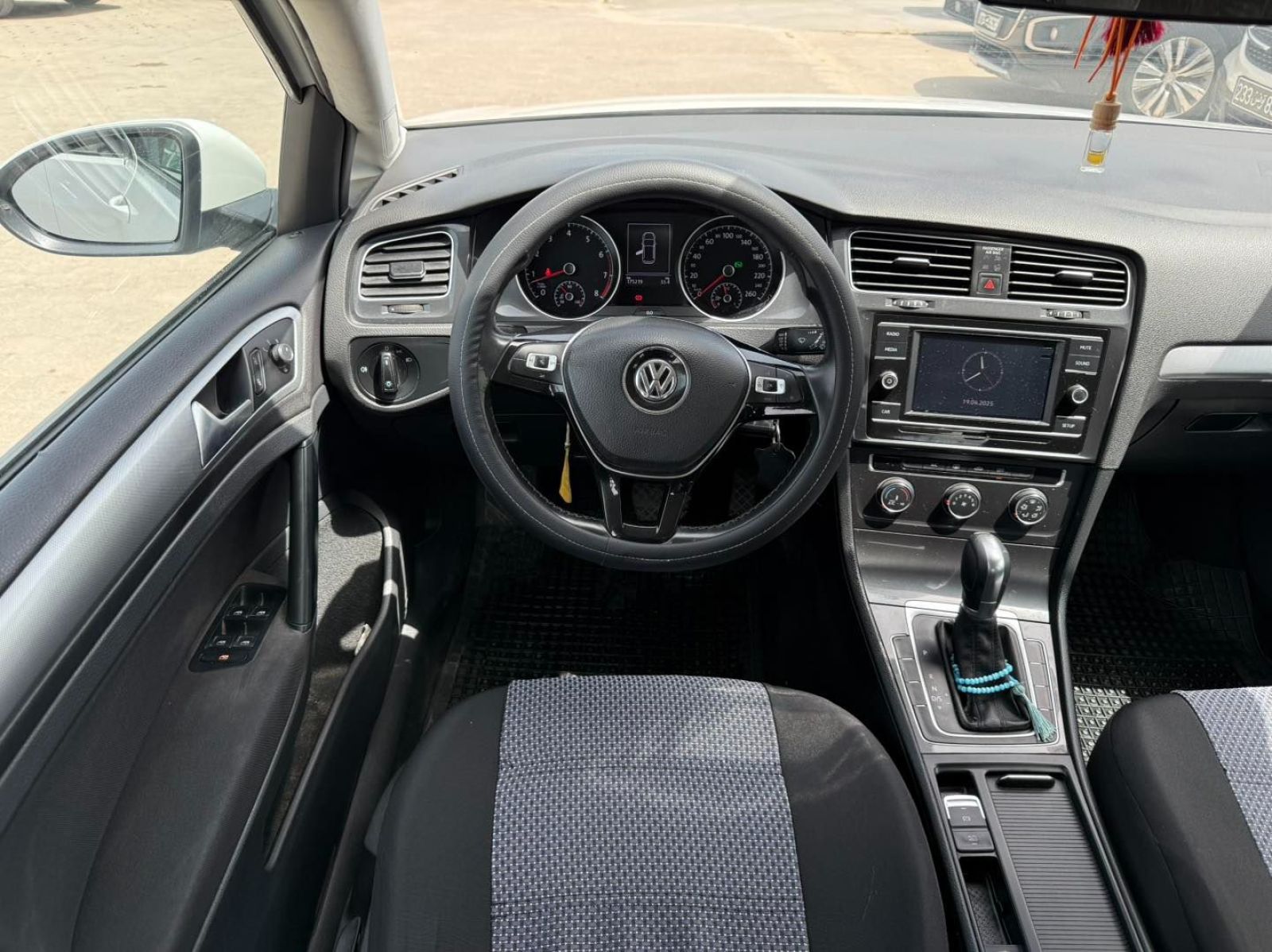 Volkswagen Golf 7 Join à Ariana - Photo 7