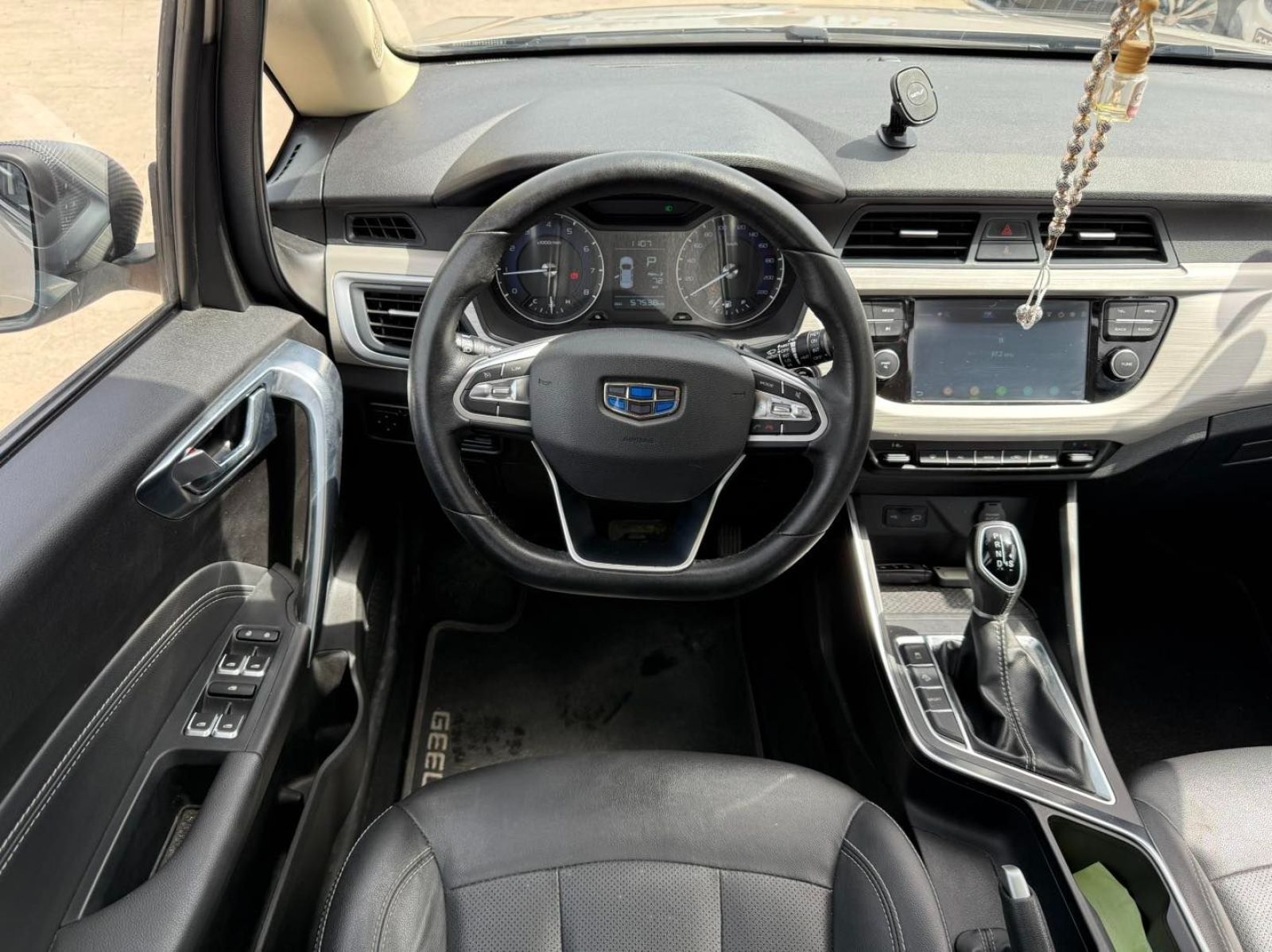 Geely GX3 à Tunis - Photo 7