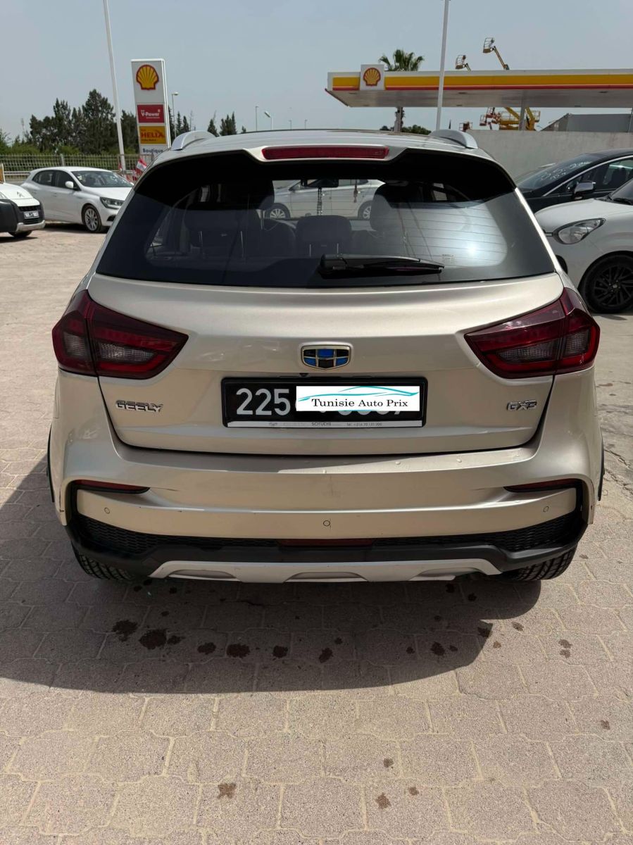 Geely GX3 à Tunis - Photo 11