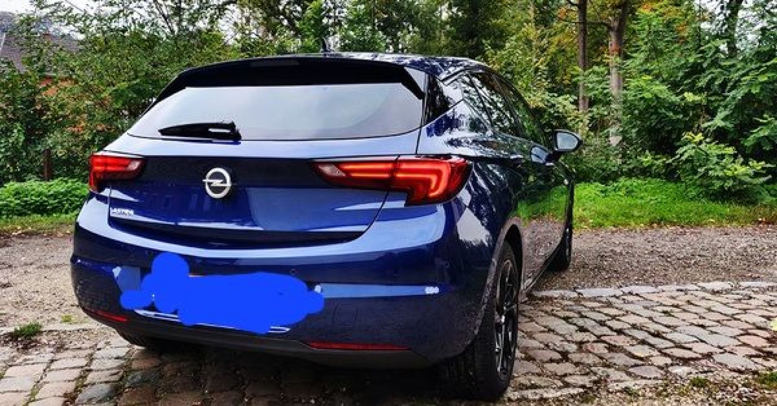 Opel Astra Edition Plus à Tunis - Photo 1