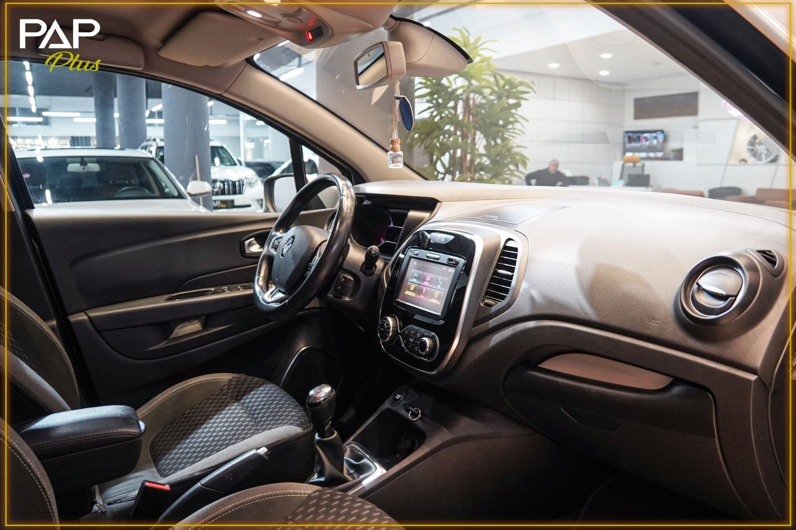 Renault Captur ZEN à Tunis - Photo 7