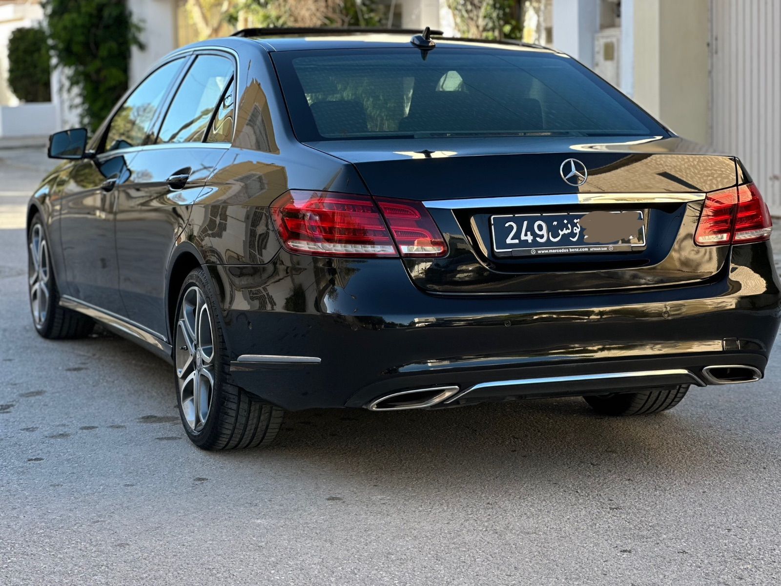 Mercedes-Benz Classe E AMG à Ben Arous - Photo 6