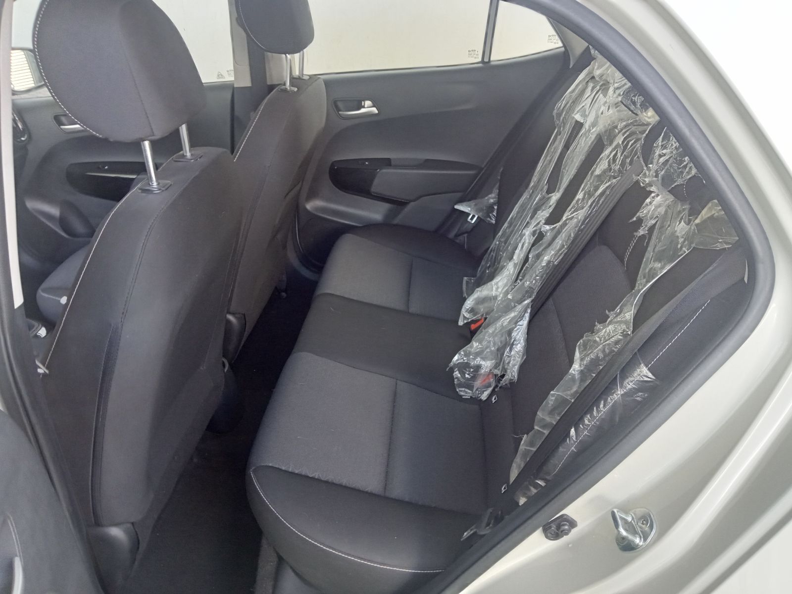 KIA Picanto à Ben Arous - Photo 5