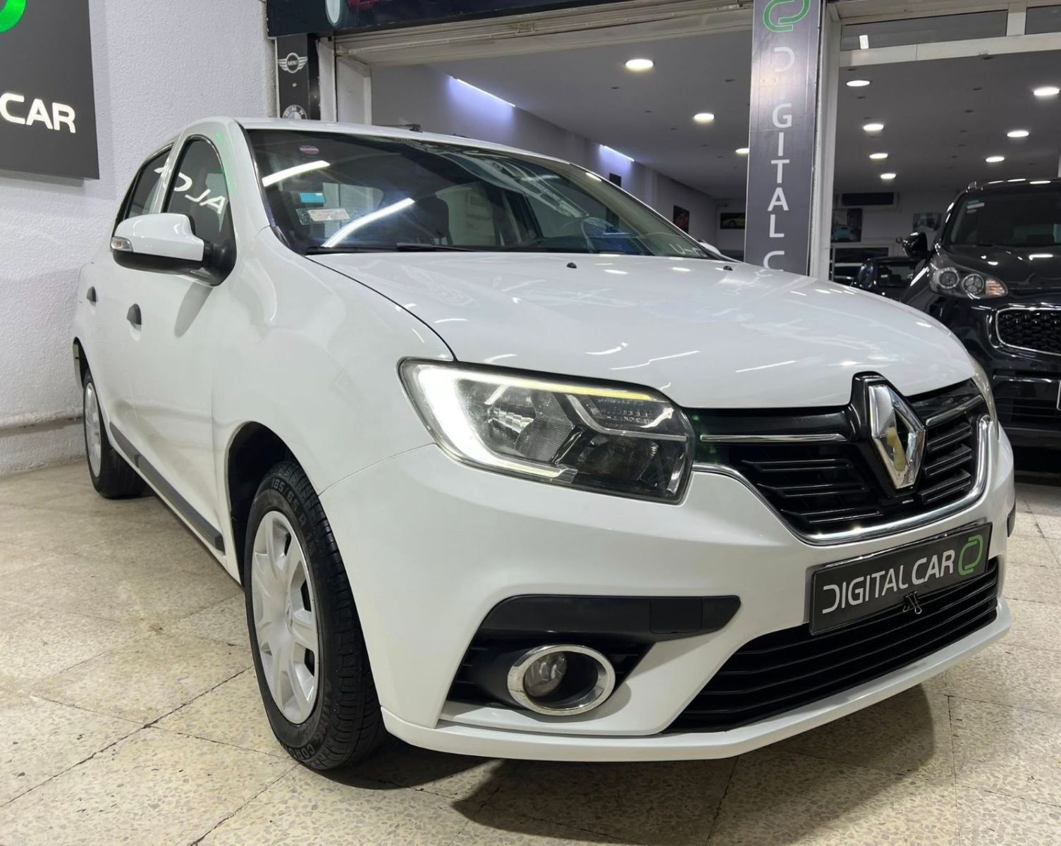 Renault Symbol Elegance à Ben Arous - Photo 5