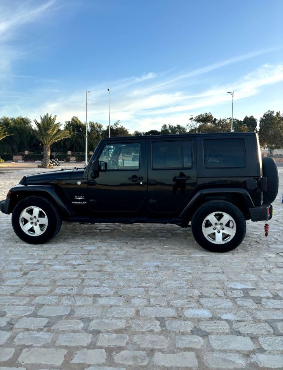 Jeep Wrangler Unlimited Rubicon à Tunis - Photo 6