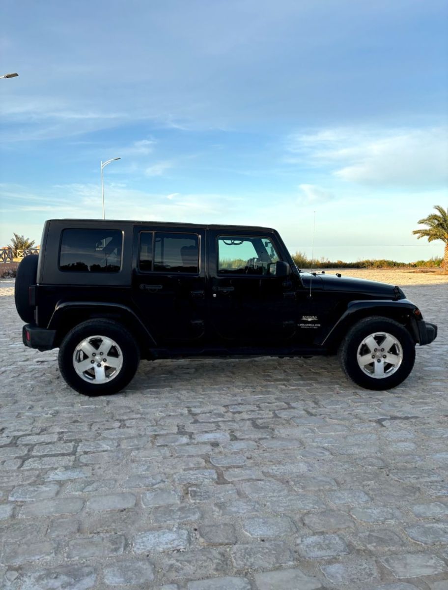 Jeep Wrangler Unlimited Rubicon à Tunis - Photo 5