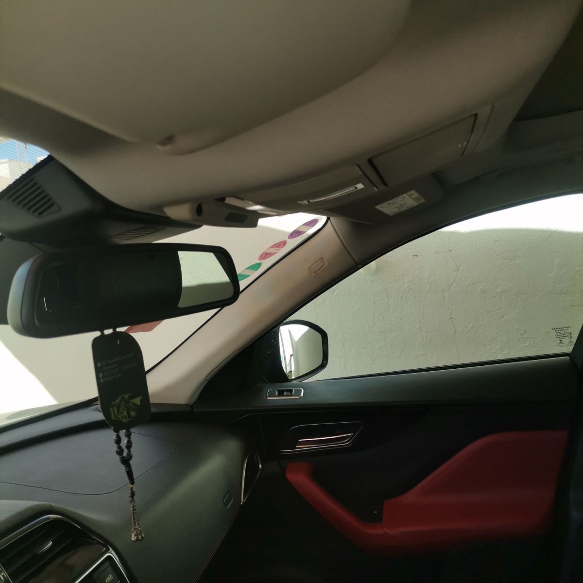 Jaguar F-Pace R-Dynamic S à Tunis - Photo 4