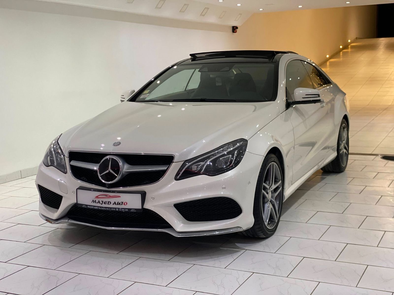 Mercedes-Benz Classe E Avantgarde à Ariana - Photo 2
