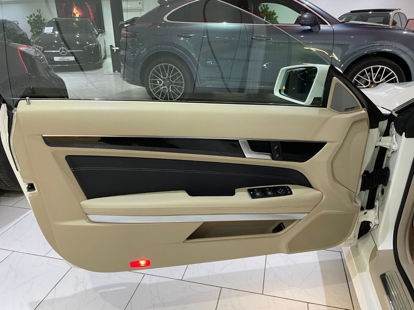 Mercedes-Benz Classe E Avantgarde à Ariana - Photo 18