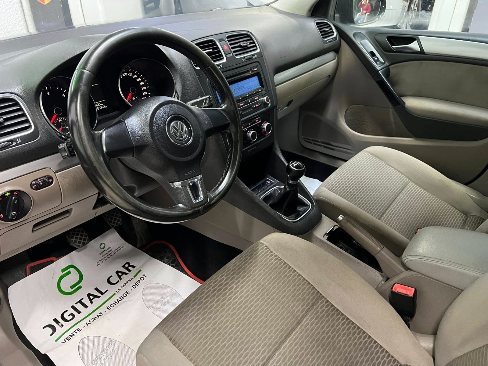 Volkswagen Golf 6 Style à Ben Arous - Photo 22
