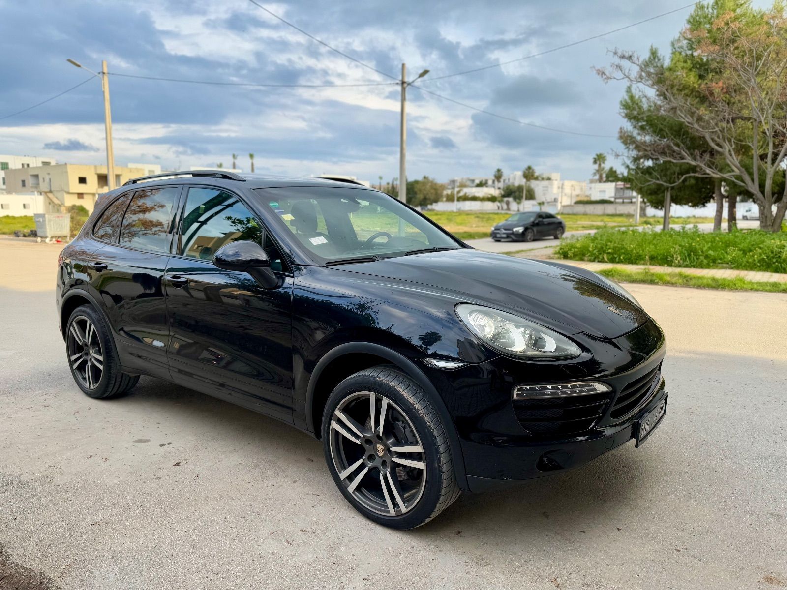 Porsche Cayenne à Ariana - Photo 2